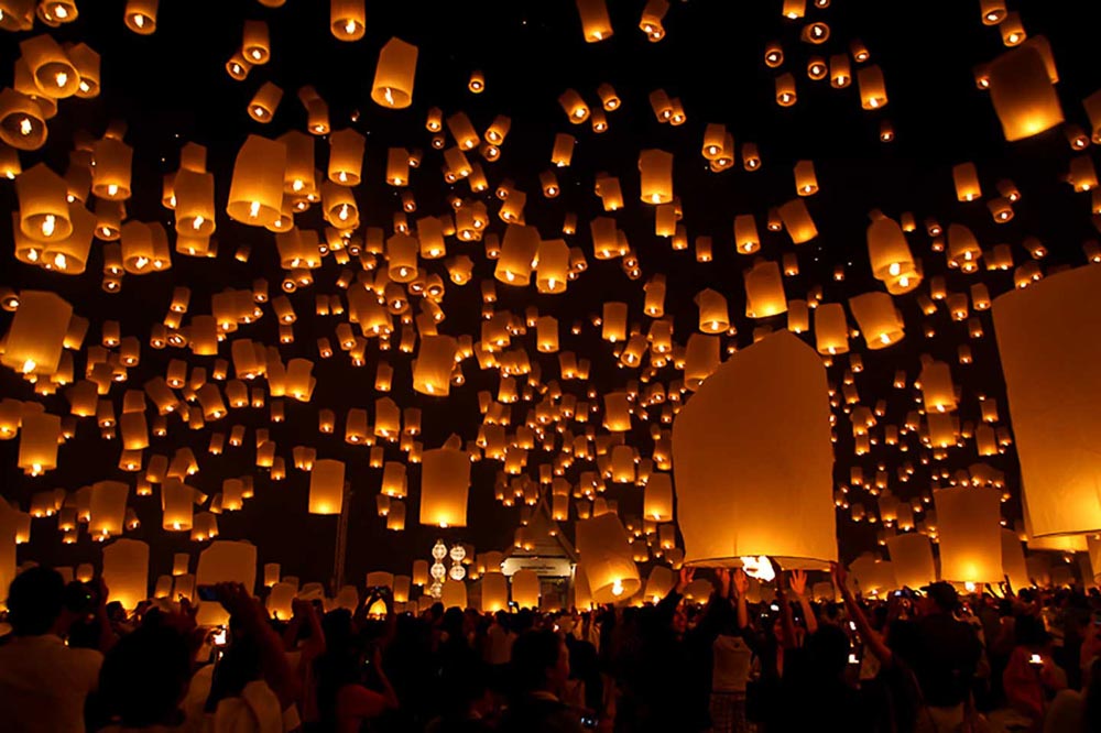 Sky Lantern Festival - Festivals Around The World-16