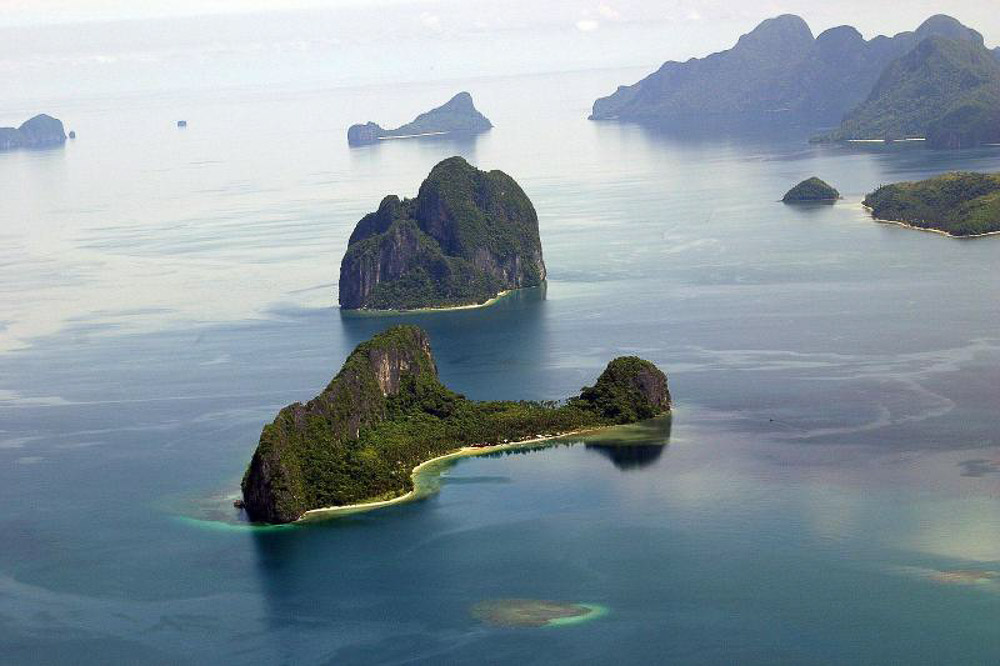 Helicopter island, El Nido - Underrated places in the philippines