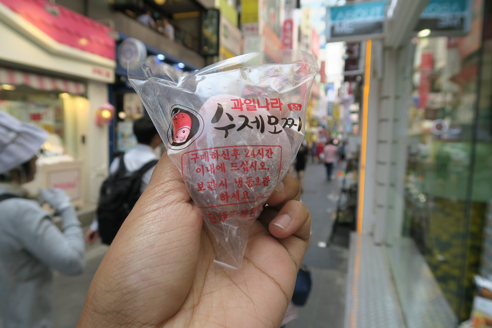 Strawberry mochi - Food in Seoul