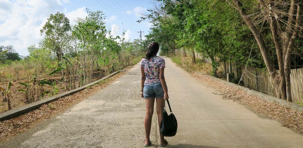 Things to know before travelling to the Philippines- Countryside path