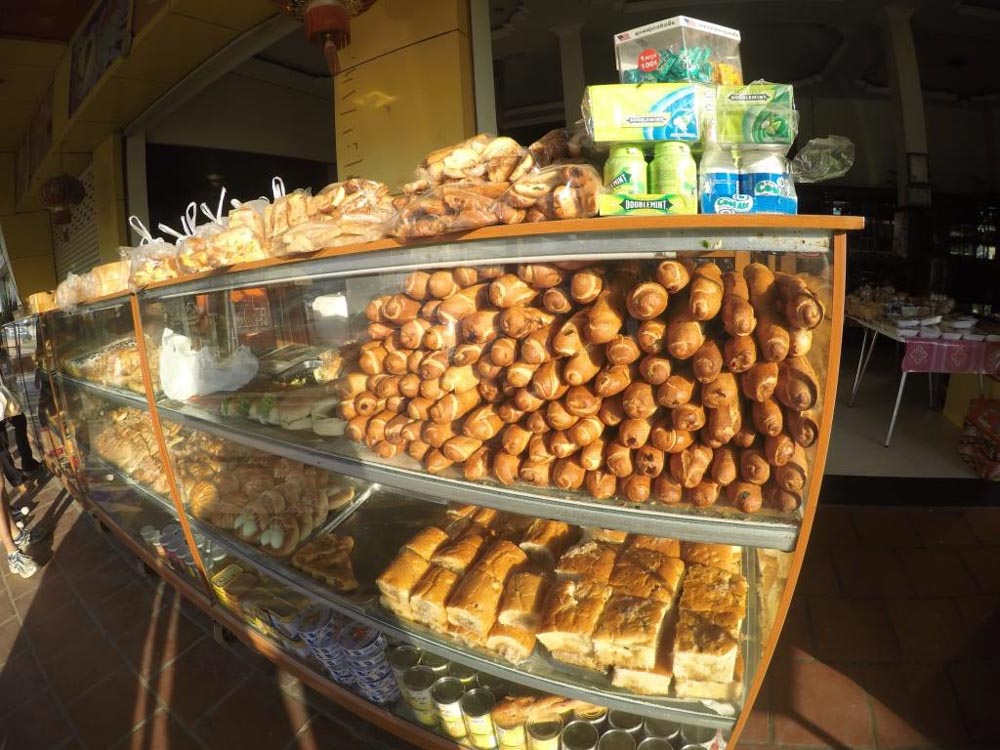 Breadshop in Cambodia - Volunteering Abroad