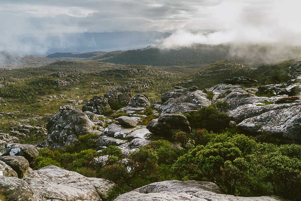 Sandstones along Mount Rosea - Camping in Grampians