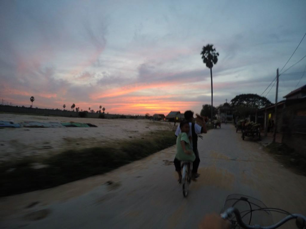 Cycling into the sunset - Volunteering Abroad