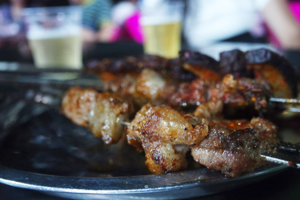 foods you must eat in kaifeng night market mutton skewers