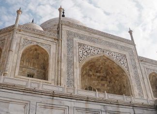 Week 11: Roughing it out in India Taj Mahal - India weekly blog