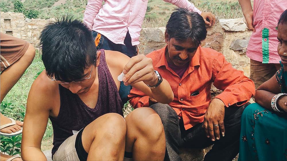 zed injured in Bhangarh Fort - india weekly blog