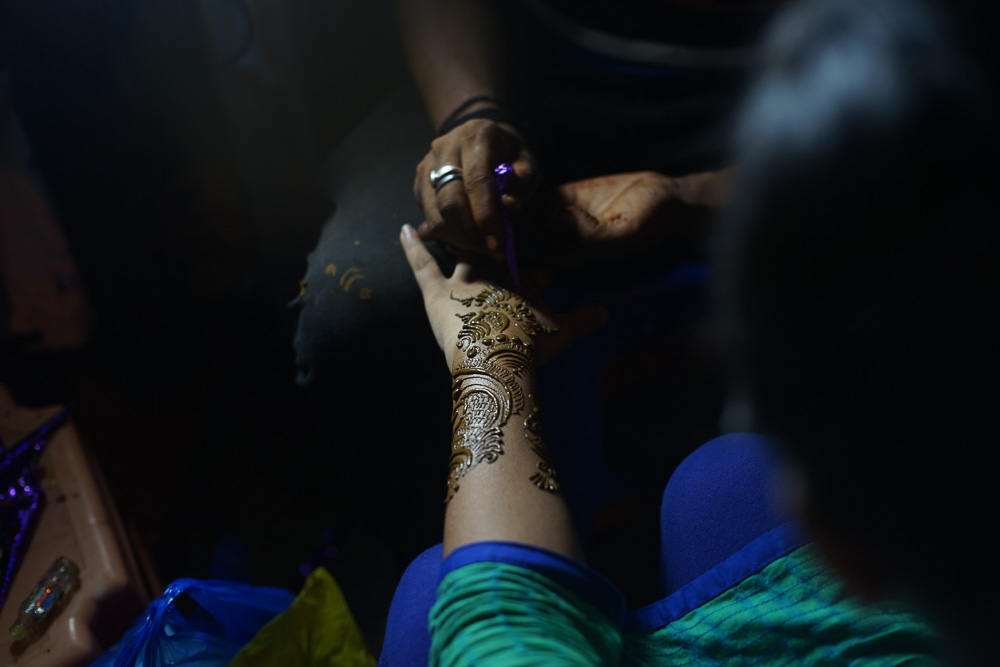Henna on the street - Chennai Guide