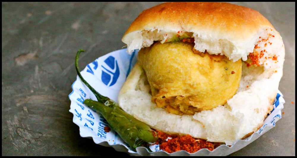 Vada Pav - Street Food to eat in India