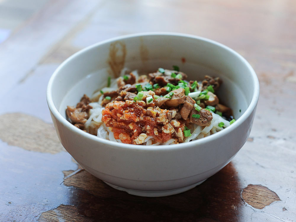 Shan Noodles - burmese-street-food