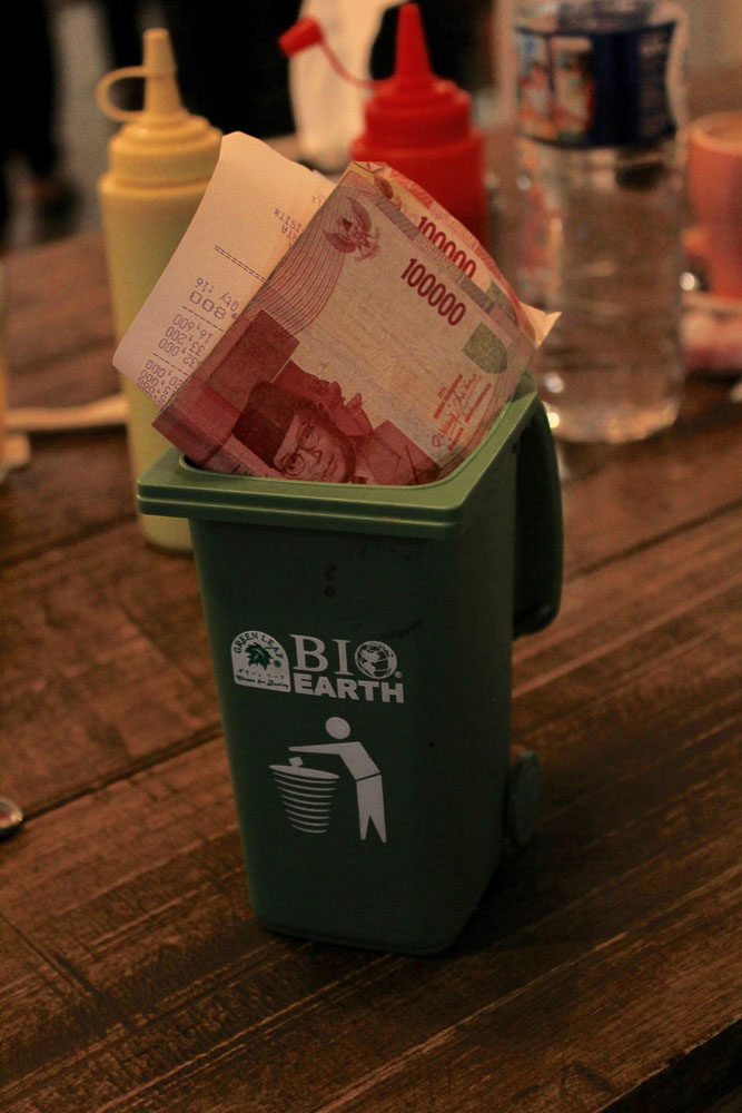 Bill in Bin at Move On Coffee Shop-places-to-eat-in-yogyakarta-13