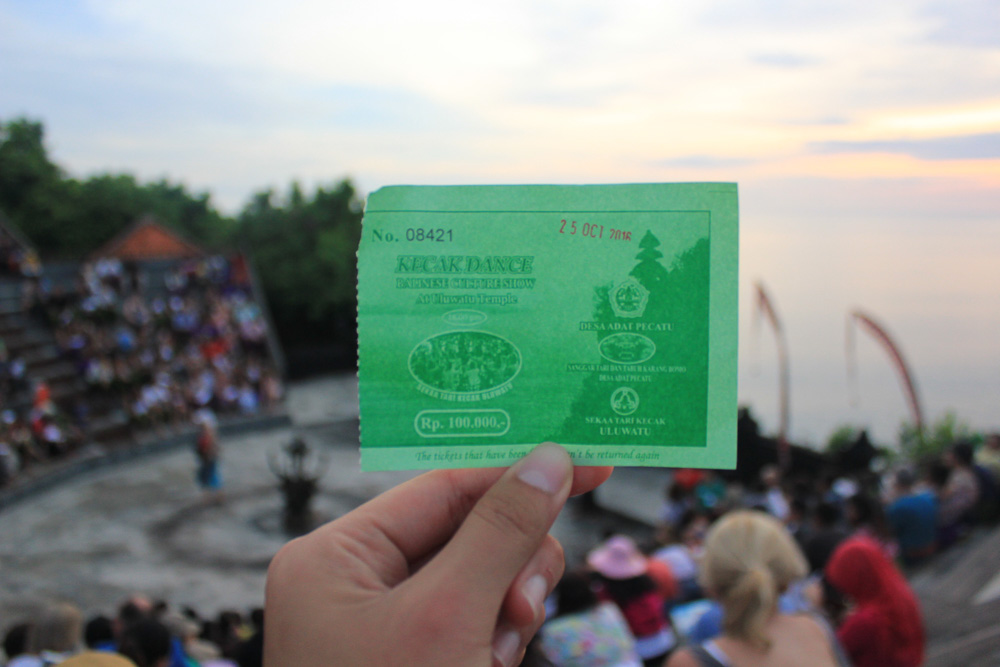 kecak-dance-ticket-in-uluwatu-temple-places-to-visit-in-bali-3