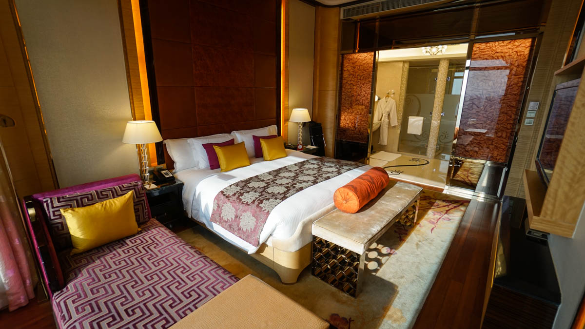 royal suite at galaxy-macau-review