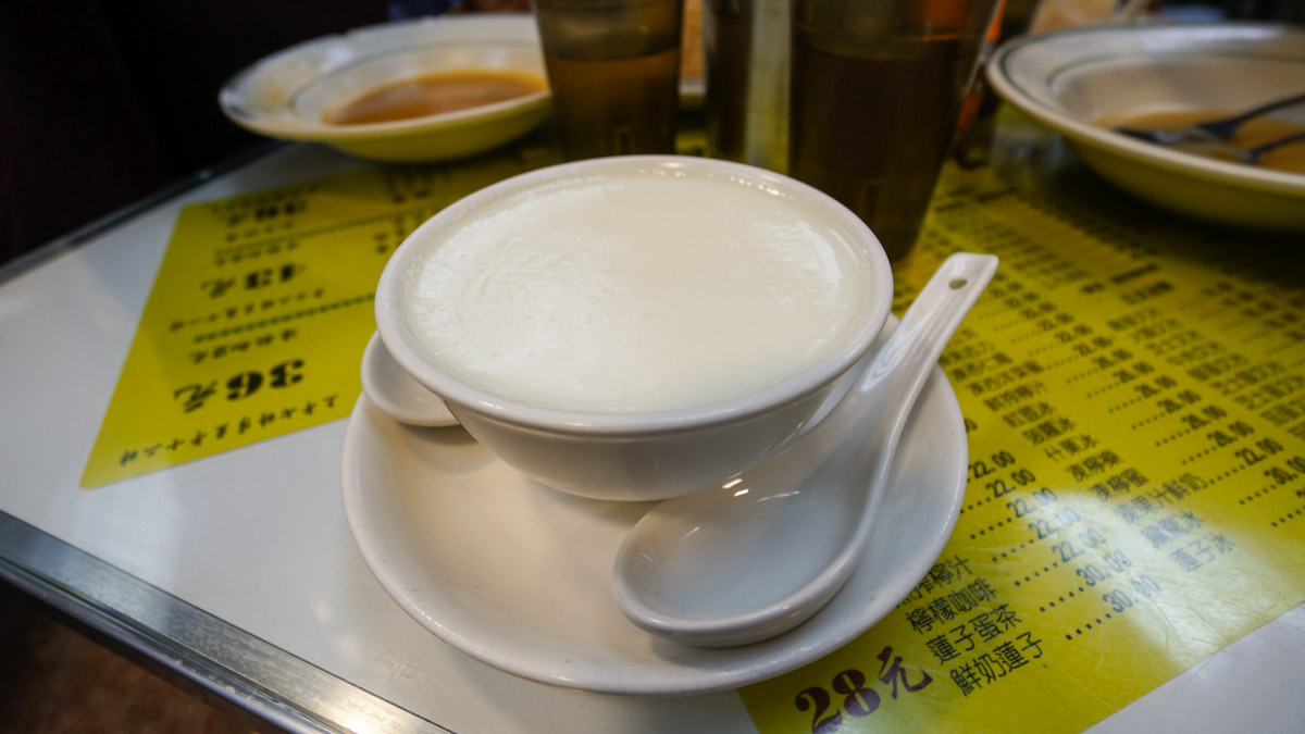 Egg Milk Pudding at Australia Dairy Company - hong kong food journey 32