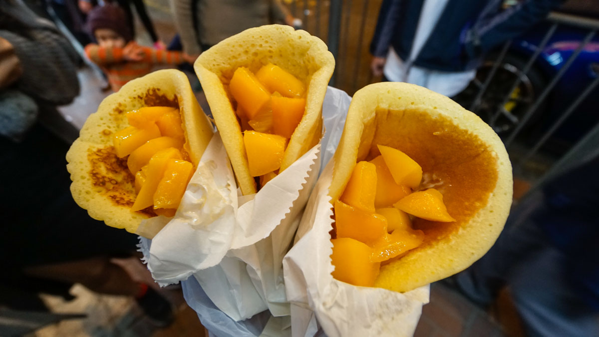 Hung Hom Mango Pancakes - Hong Kong Food Guide