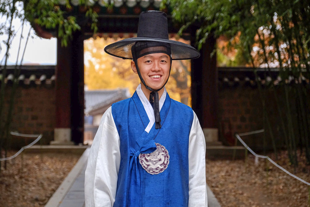 jeonju-hanok-village-selfie-charming-places-in-korea