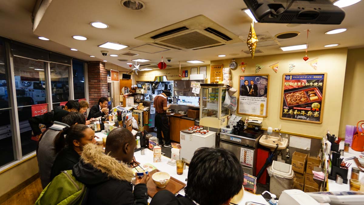 sukiya-iconic-food-in-tokyo