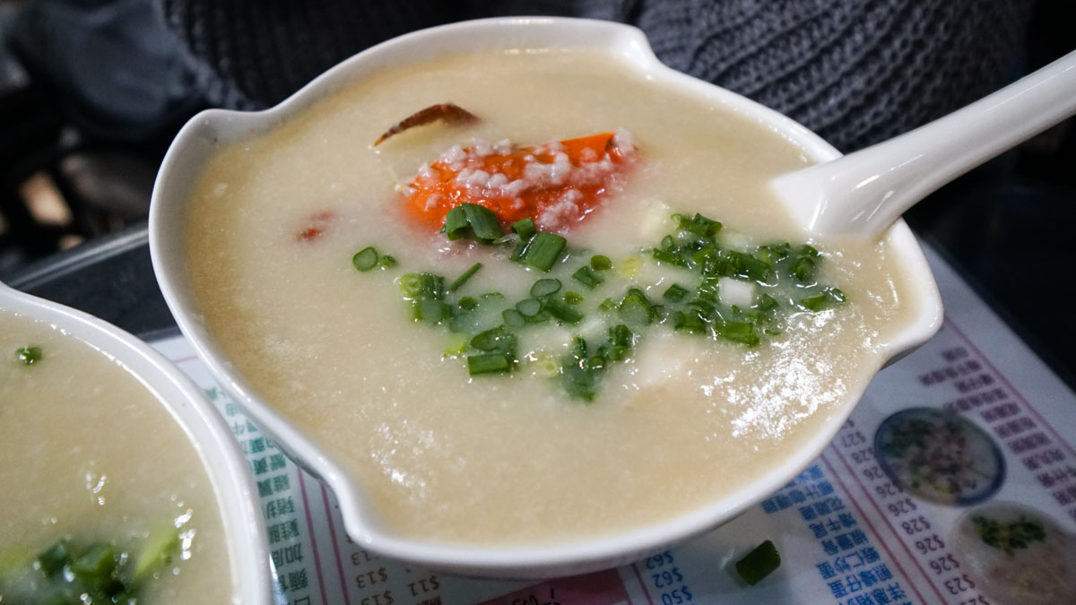 Crab Porridge at Ngao Kei Ka Lei Chon 牛记咖喱美食Macau Guide
