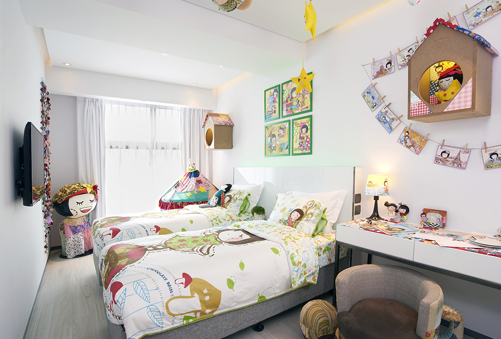 Kids room Floor of Love - Hotel Sav Review