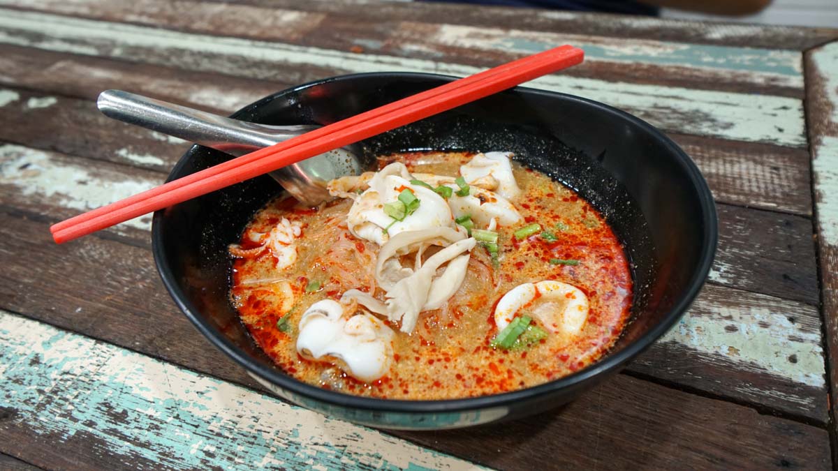 Pee Aor Tom Yum Goong - Bangkok City Guide-2