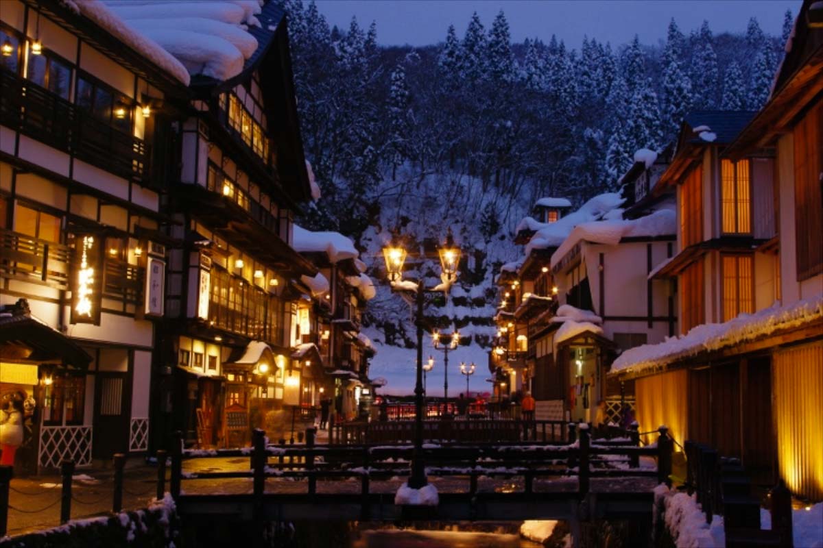 Ginzan Onsen town - yamagata