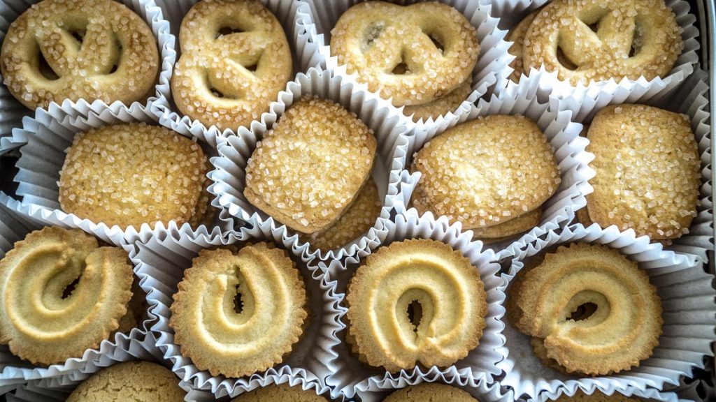butter cookies - 20 Irresistible Sweet Treats Around The World