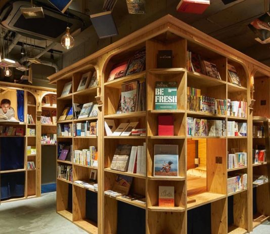 The Best Capsule Hotels to Stay in Japan Best-Capsule-hotels-in-Japan---Featured