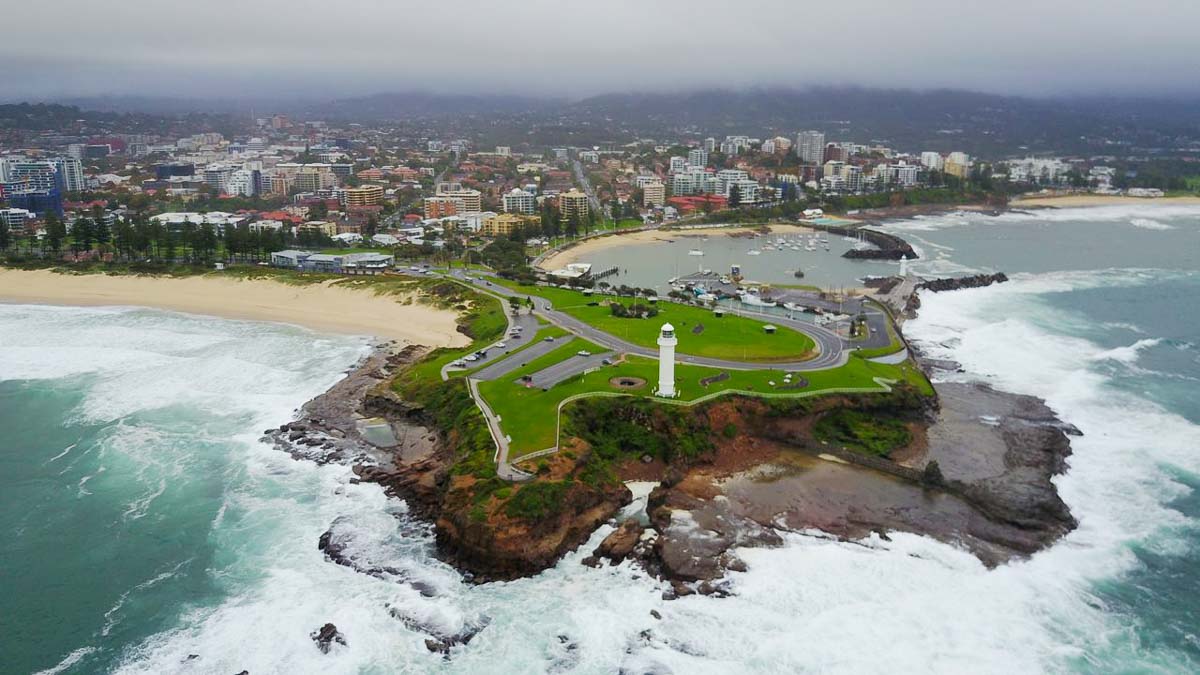 Wollongong Lighthouse - Bucket List Things to do in NSW South Coast