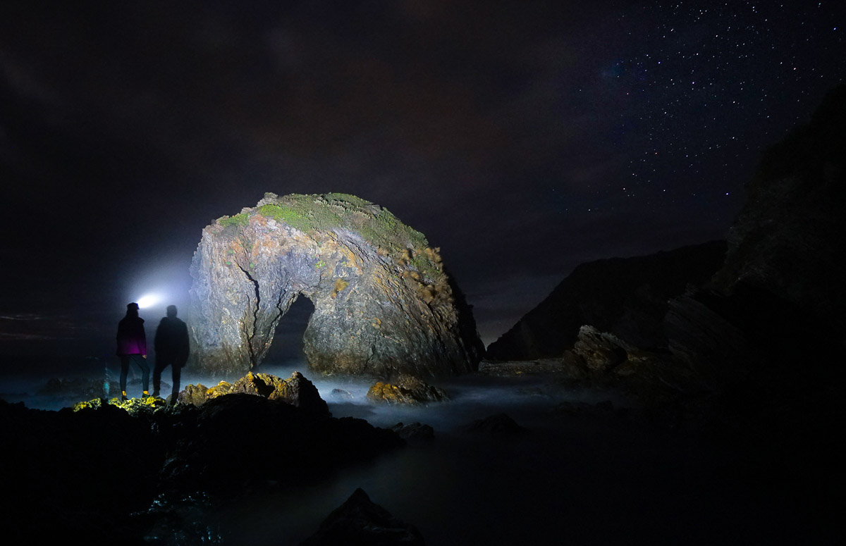 Horse head rock at night - Sydney South Coast Road Trip