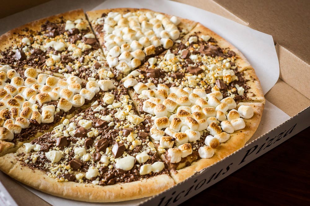 Max Brenner Chocolate Pizza - things to eat in sydney newtown