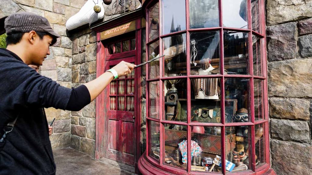 Wand Magic at The Wizarding World of Harry Potter, Universal Studios Japan