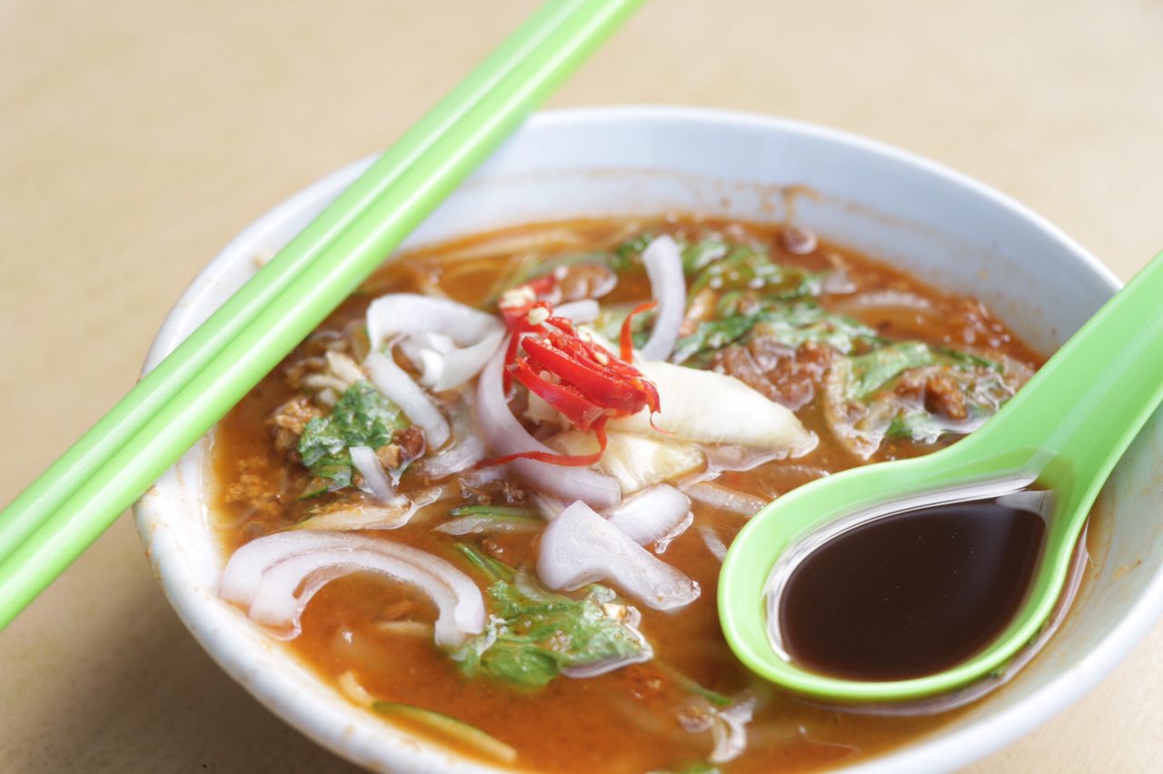 Assam Laksa Zoomed in - Penang Food Guide