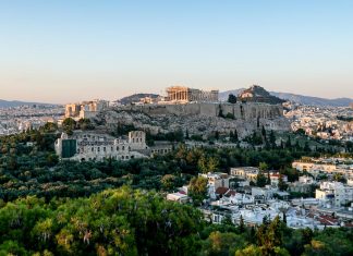 9-Day Greece Itinerary Under S$1.5k incl. flights — Athens, Santorini, Meteora Featured - Greece Budget Itinerary