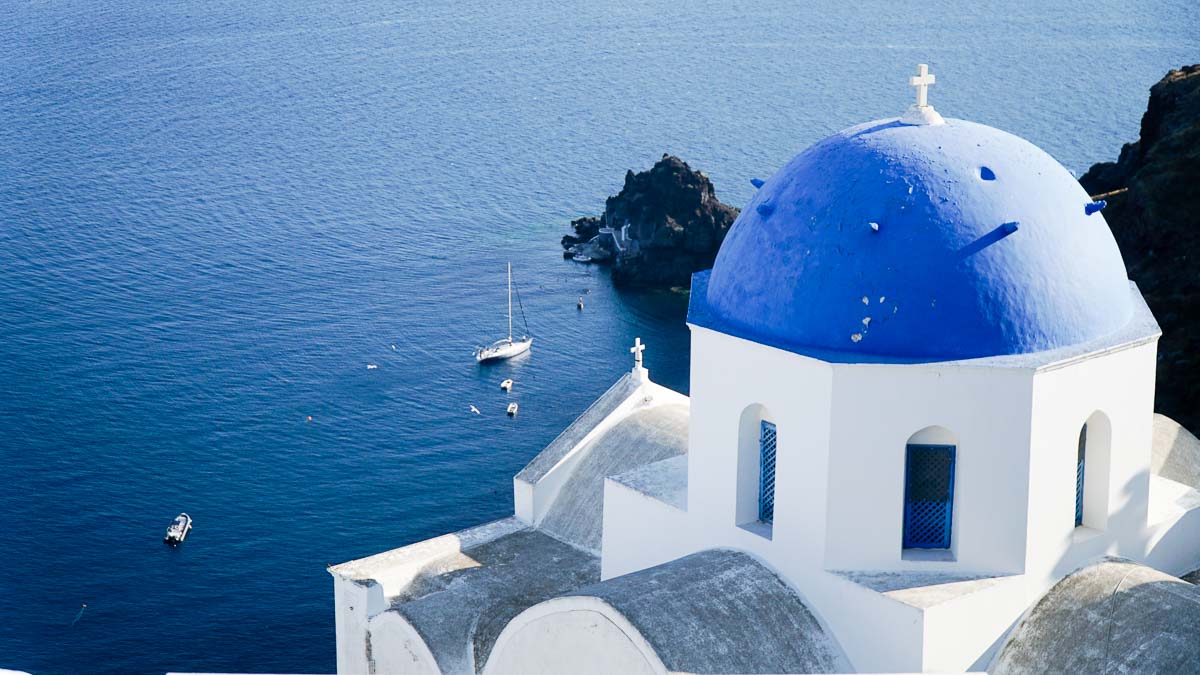 Santorini - Greece Budget Itinerary