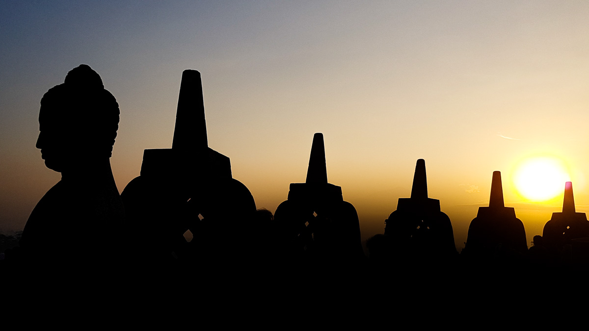 Borobudur Sunrise Shot - Yogyakarta Itinerary
