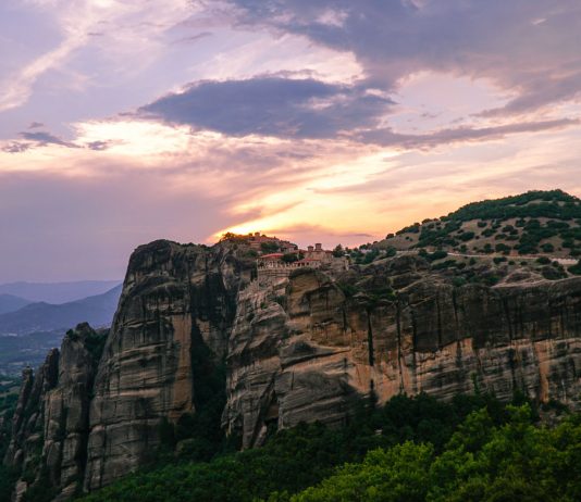 Sunrise in Meteora - Fly to Greece