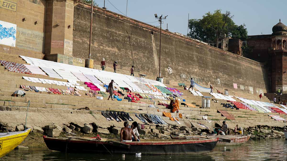 Laundry in Varanasi - 1 week india itinerary