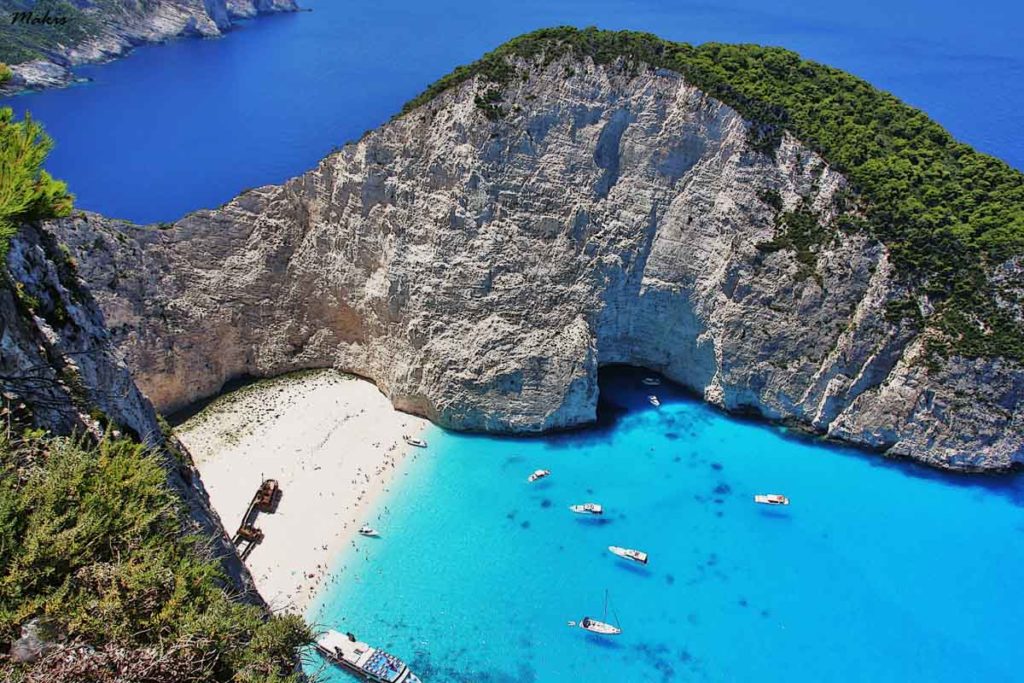 9 Reasons Why You'll Want To Fly To Greece For Your Next Vacation