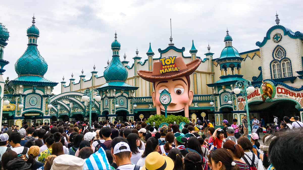 Disneysea Tokyo Story Mania in the day - Tokyo Disneyland Guide