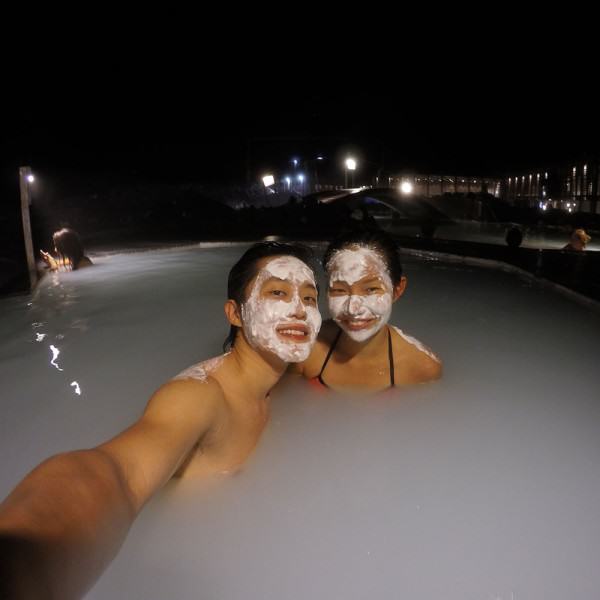 Iceland Blue Lagoon Mud Mask - 10 Trips for Digital Detox