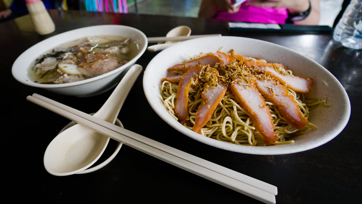 Noodles descendants kolo mee - Things to eat in Kuching