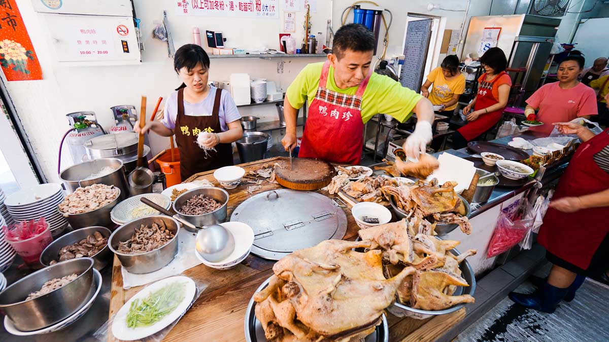 Duck Zhen Chef kaohsiung - Taiwan Food Guide THSR