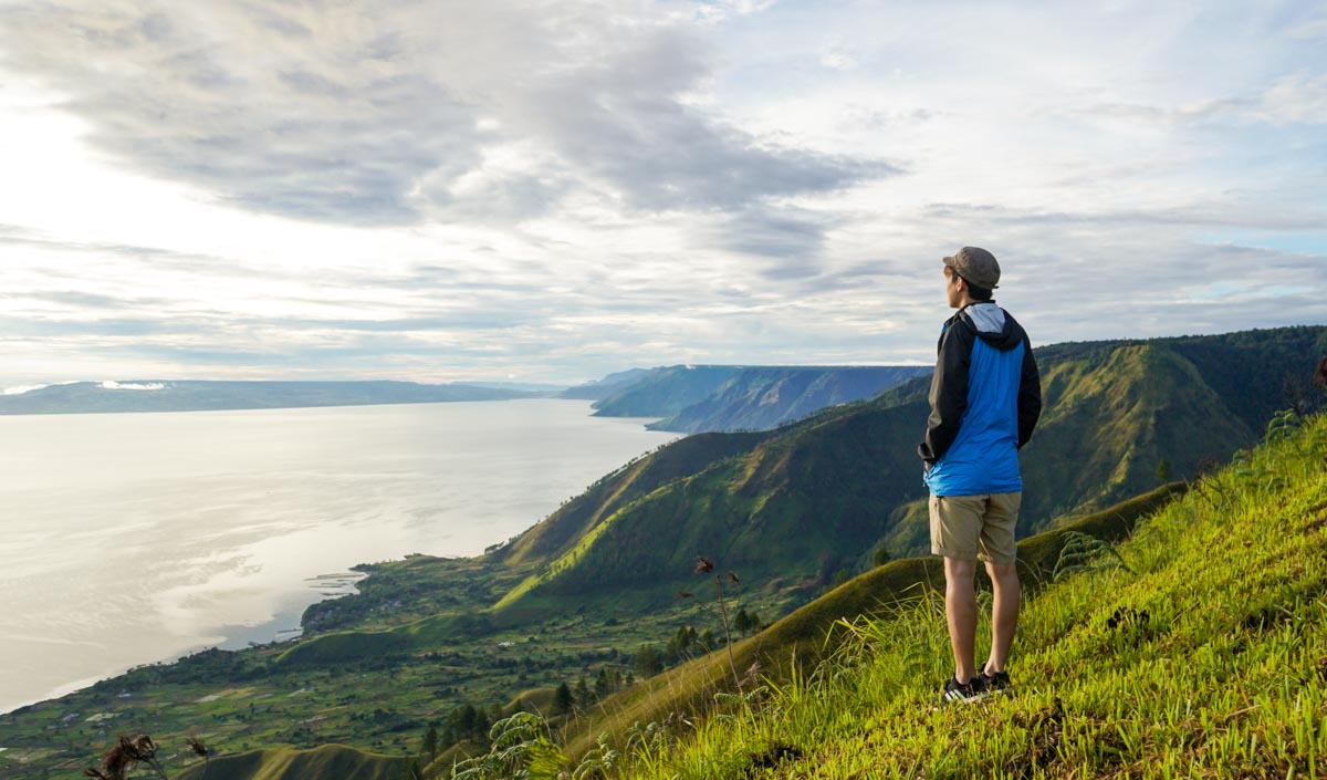 One Tree Hill Hiking Lake Toba - Medan Itinerary-3