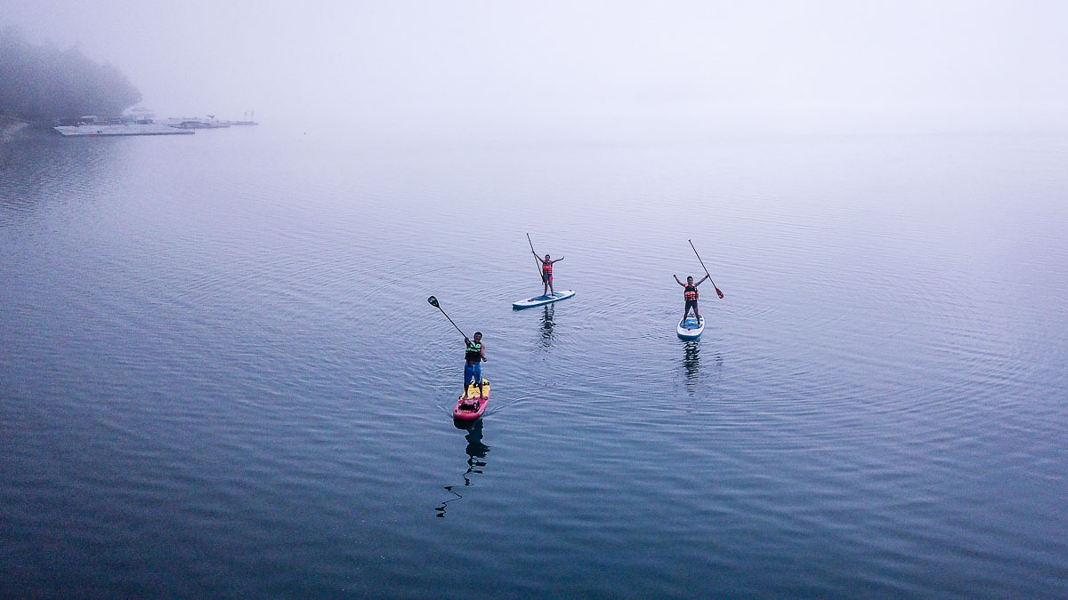 SUP at Sun moon lake - THSR Taiwan Itinerary