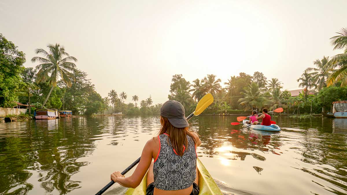 Kayak Alappuzha Alleppey - Kerala Itinerary
