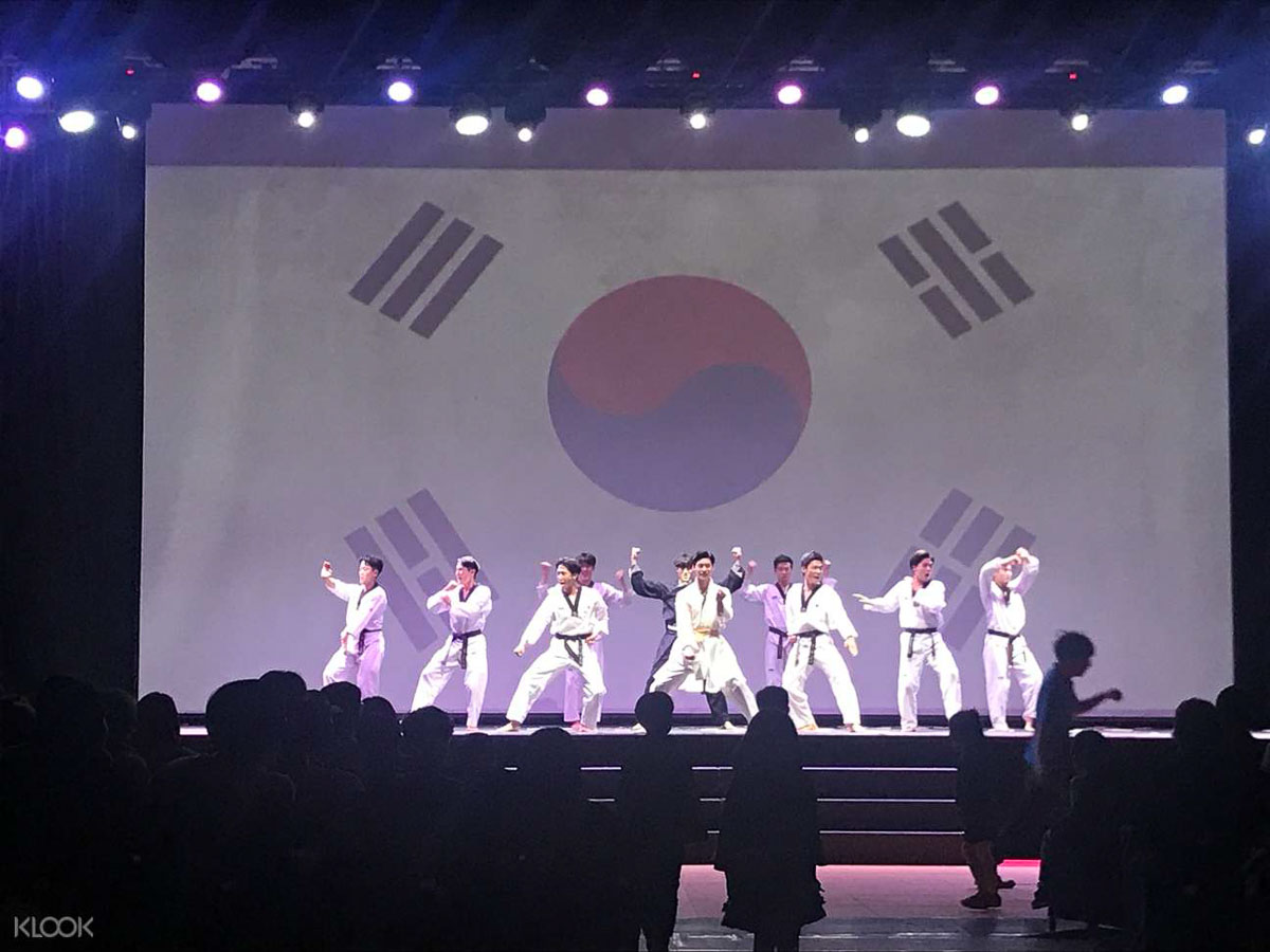 Kukkiwon Taekwondo Performance - Nanta & Non-verbal shows