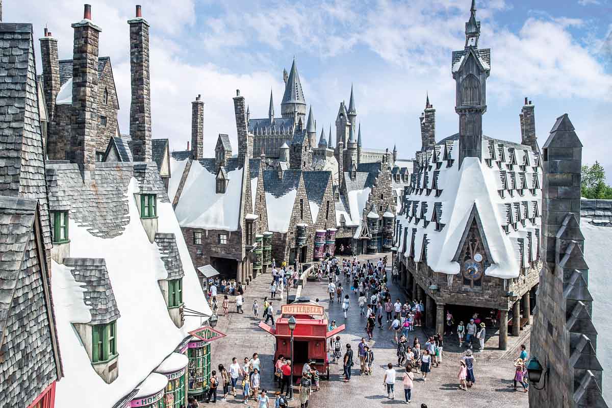Hogwarts Castle & Hogsmead_Village-Universal Cool Japan 2018