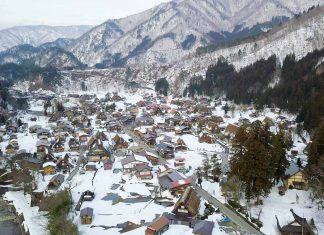 8-Day Japan Winter Itinerary For Less Than S$1.2k — Fox Village, Snow Monkey Park, Gassho Houses Featured - Japan Budget Winter Itinerary