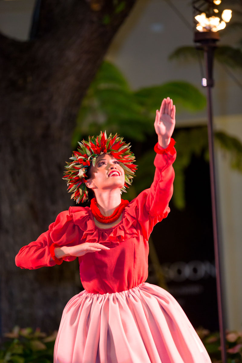 Hawaiian Hula Dance - Things to do in Honolulu