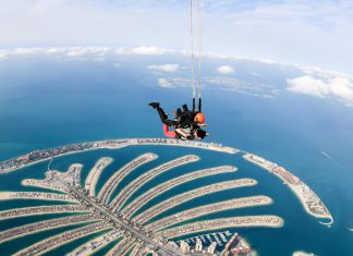 Skydiving over the Jumeirah Palms - Dubai itinerary-5
