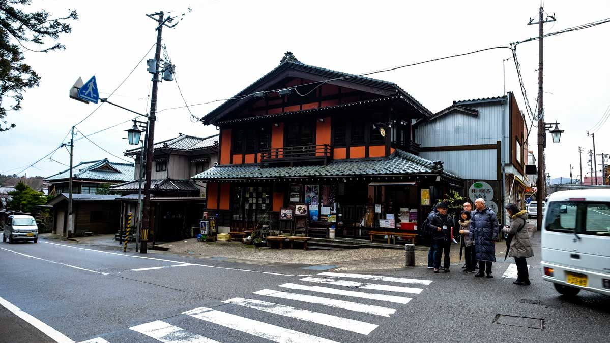 Day Trips from Tokyo - Cafe opposite yahiko shrine